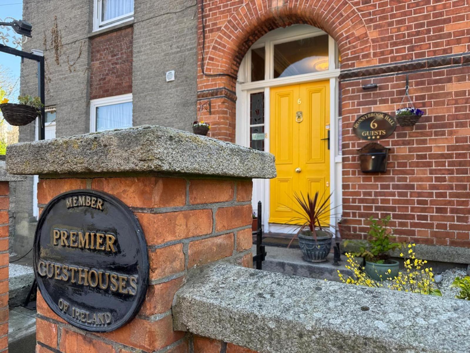 Donnybrook Hall Dublin Exterior foto